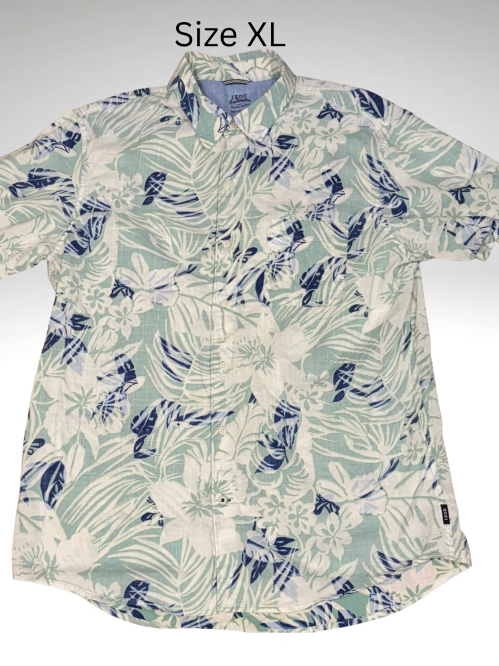 IZOD Saltwater Men’s XL Button Down Shirt Tropical Floral Print Short Sleeve